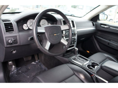 2010 Chrysler 300  Touring