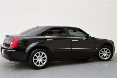 2010 Chrysler 300  Touring