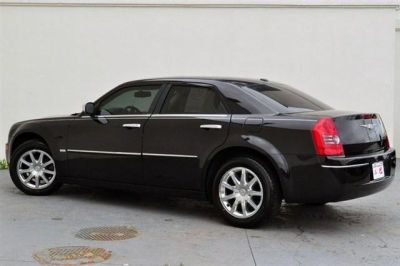 2010 Chrysler 300  Touring