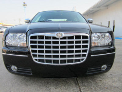 2010 Chrysler 300  Touring