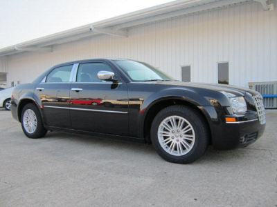 2010 Chrysler 300  Touring