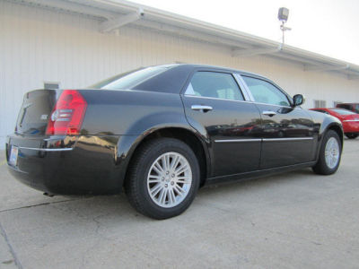 2010 Chrysler 300  Touring