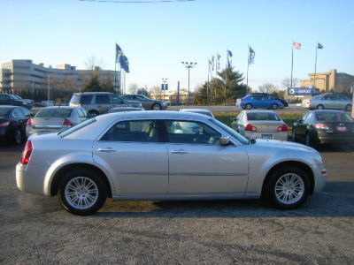 2010 Chrysler 300  Touring