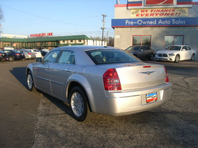 2010 Chrysler 300  Touring
