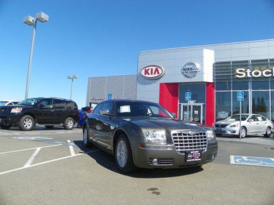 2010 Chrysler 300  Touring