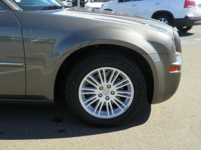 2010 Chrysler 300  Touring