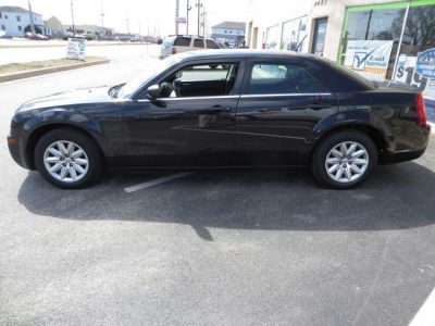 2008 Chrysler 300  LX