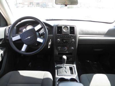 2008 Chrysler 300  LX