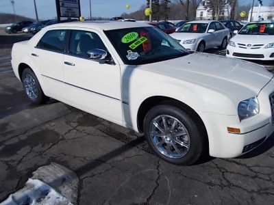 2010 Chrysler 300  Touring/Signature Series