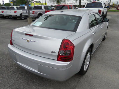 2010 Chrysler 300  Touring
