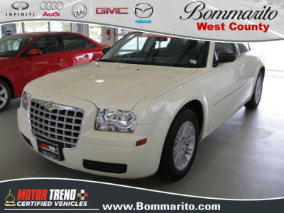 2009 Chrysler 300  LX