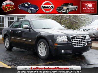 2010 Chrysler 300  Touring