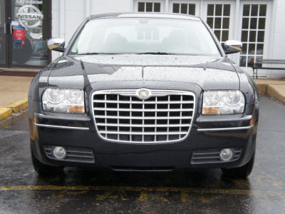 2010 Chrysler 300  Touring