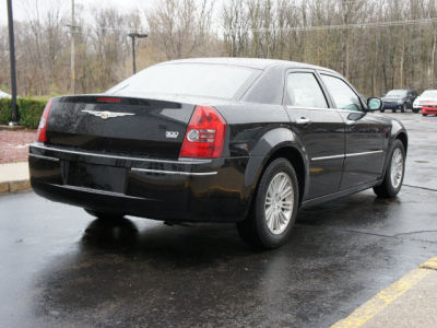 2010 Chrysler 300  Touring