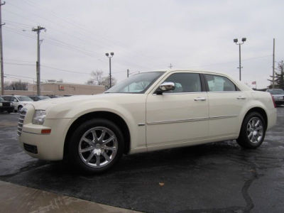 2010 Chrysler 300  Touring