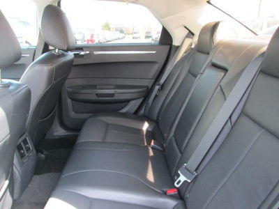 2010 Chrysler 300  Touring