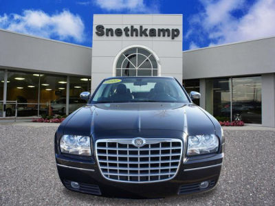 2010 Chrysler 300  Touring