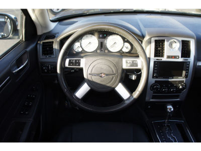 2010 Chrysler 300  Touring