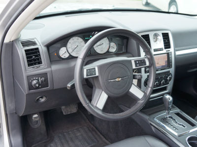 2010 Chrysler 300  Touring