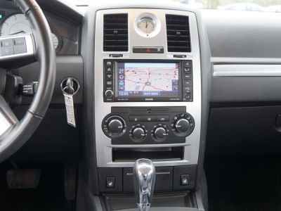 2010 Chrysler 300  Touring