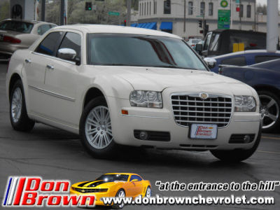 2010 Chrysler 300  Touring