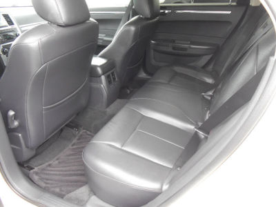 2010 Chrysler 300  Touring