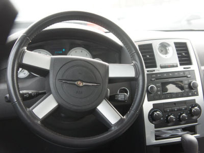 2010 Chrysler 300  Touring