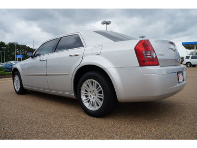 2010 Chrysler 300  Touring