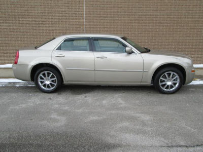 2009 Chrysler 300  Touring/Signature Series