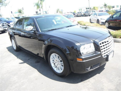 2010 Chrysler 300  Touring Plus