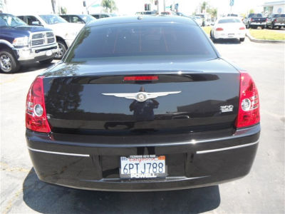 2010 Chrysler 300  Touring Plus