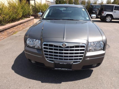 2010 Chrysler 300  Touring