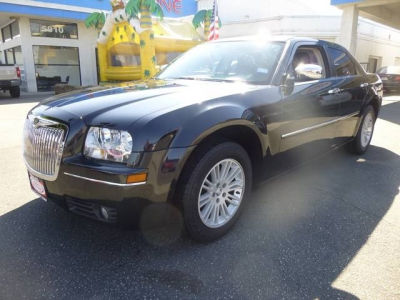 2010 Chrysler 300  Touring