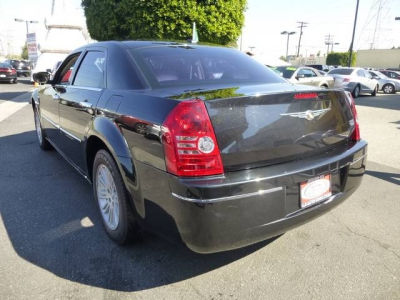 2010 Chrysler 300  Touring