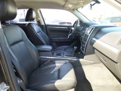 2010 Chrysler 300  Touring