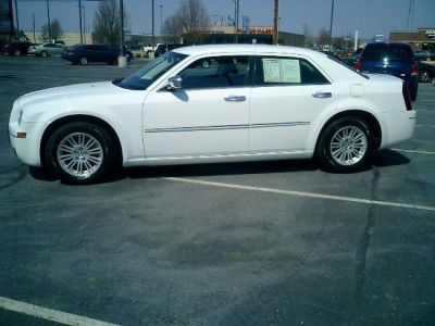 2010 Chrysler 300  Touring