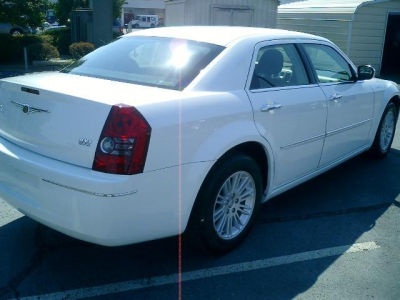 2010 Chrysler 300  Touring