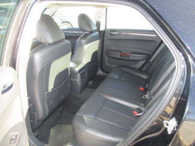 2009 Chrysler 300  Limited