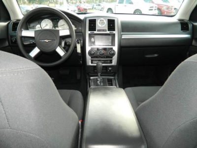 2010 Chrysler 300  Touring Plus