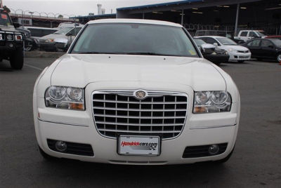2010 Chrysler 300  Touring