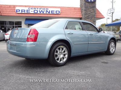 2009 Chrysler 300  Touring