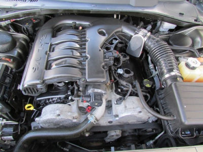 2010 Chrysler 300  Touring/Signature Series