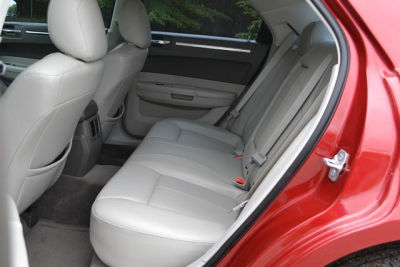 2010 Chrysler 300  Touring