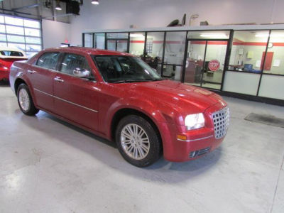 2010 Chrysler 300  Touring