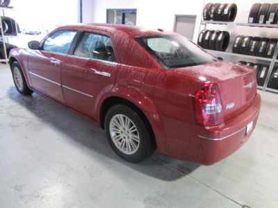 2010 Chrysler 300  Touring