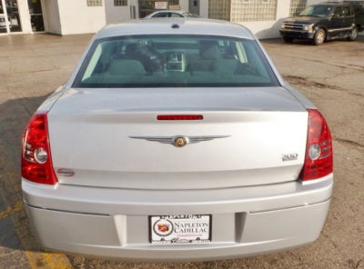 2010 Chrysler 300  Touring Plus