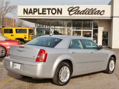 2010 Chrysler 300  Touring Plus