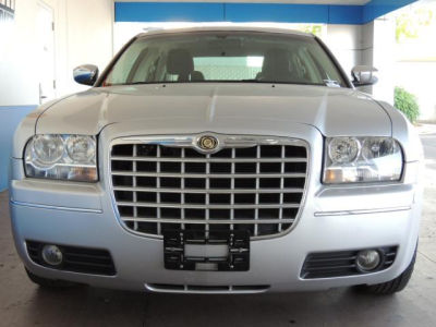 2010 Chrysler 300  Touring