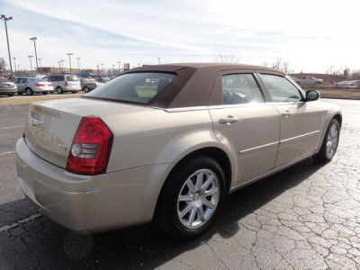 2009 Chrysler 300  Touring