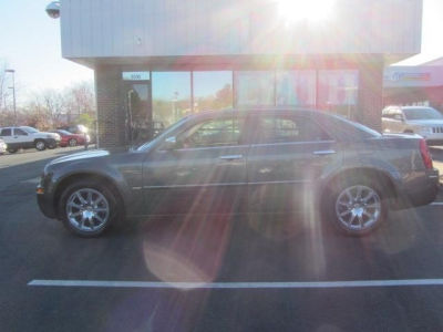 2010 Chrysler 300  Touring